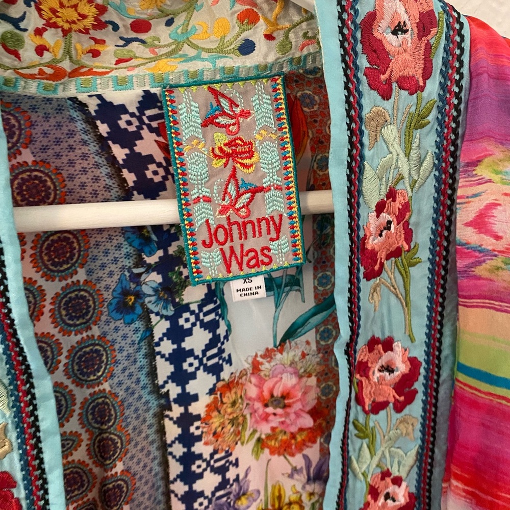 Johnny was reversible kimono size extra small - Picture 4 of 8